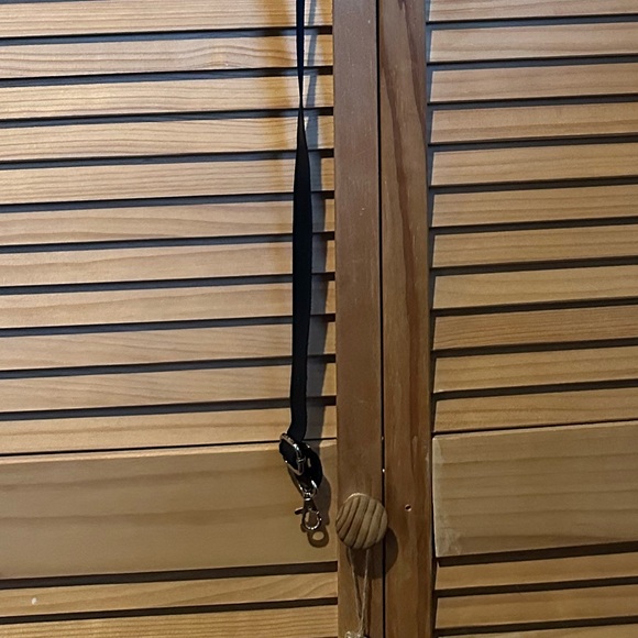 Black Leather Purse Strap - Picture 4 of 4